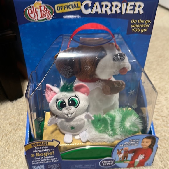 Elf on the shelf Other Elf On The Shelf Pet Carrier And Small Pet